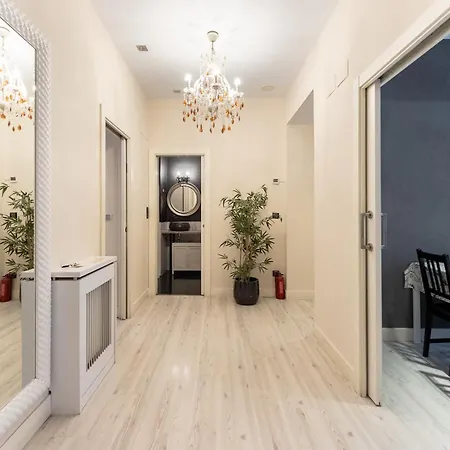 Apartment Volantin Ii With Jacuzzi By Aston