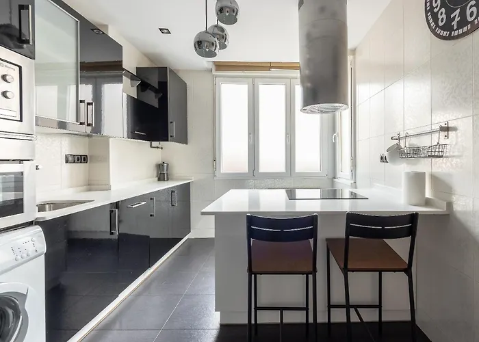 Appartement Volantin Ii With Jacuzzi By Aston Bilbao